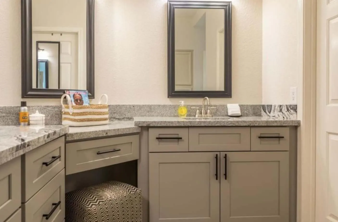 Charming 2Br Home In Prime Scottsdale Location 0*,  United States